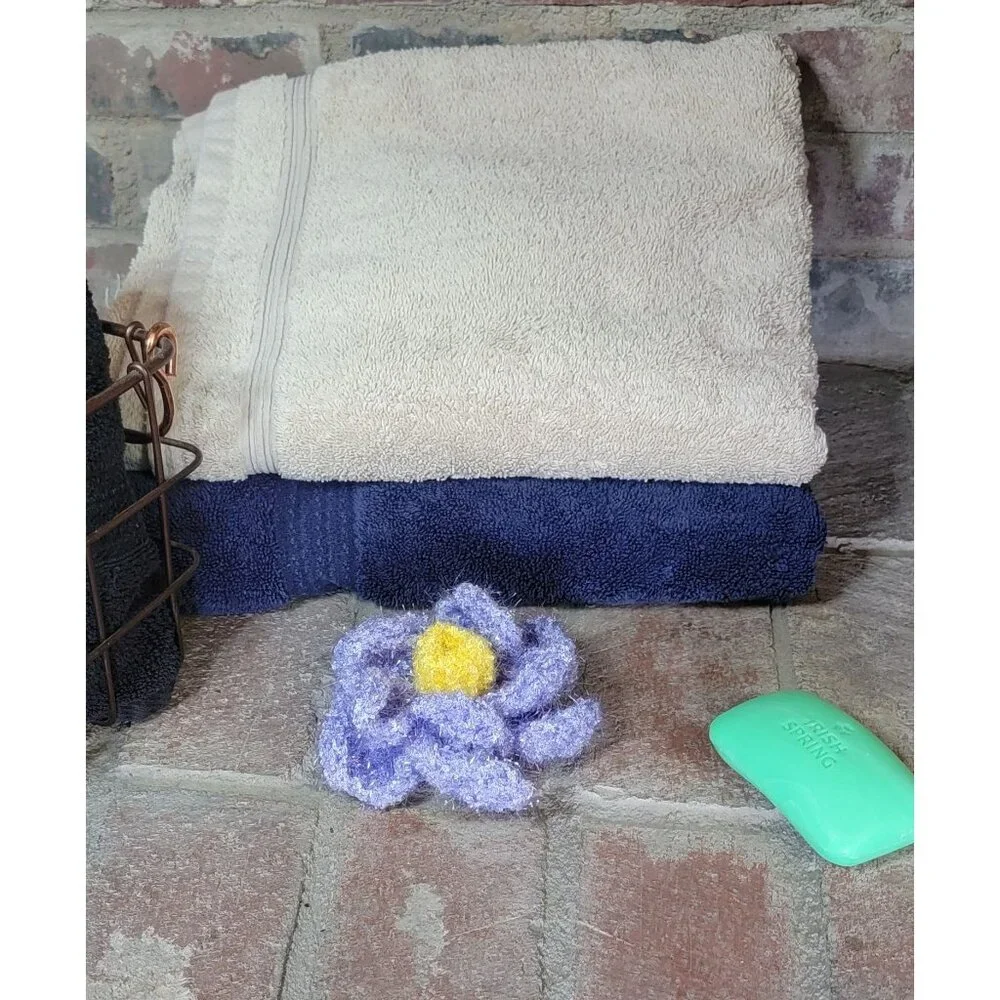 Lavender and yellow flower scrubby